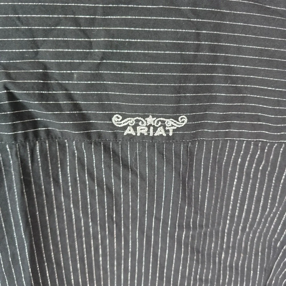 Ariat REAL Womens Large Black Silver Metallic Pinstripe Fitted Western Shirt